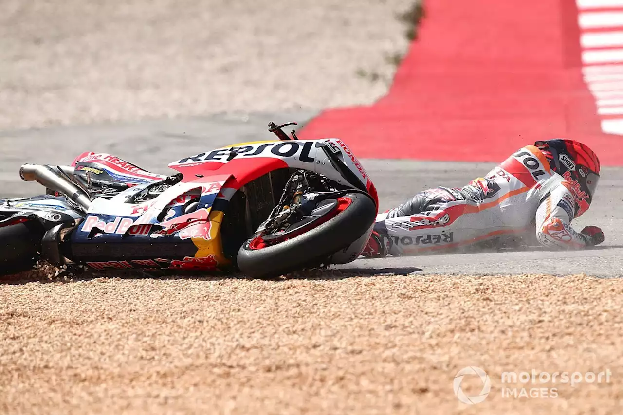 Marquez escapes Oliveira Portugal MotoGP clash with minor penalty