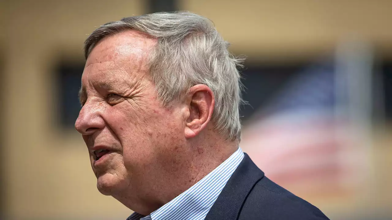 Sen. Dick Durbin Endorses Paul Vallas in Chicago Mayoral Race