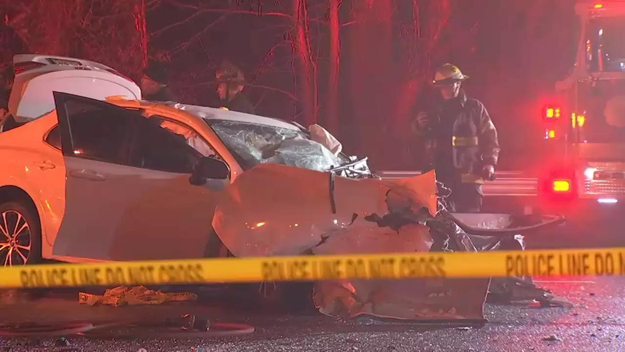 One Dead in Cobbs Creek Crash