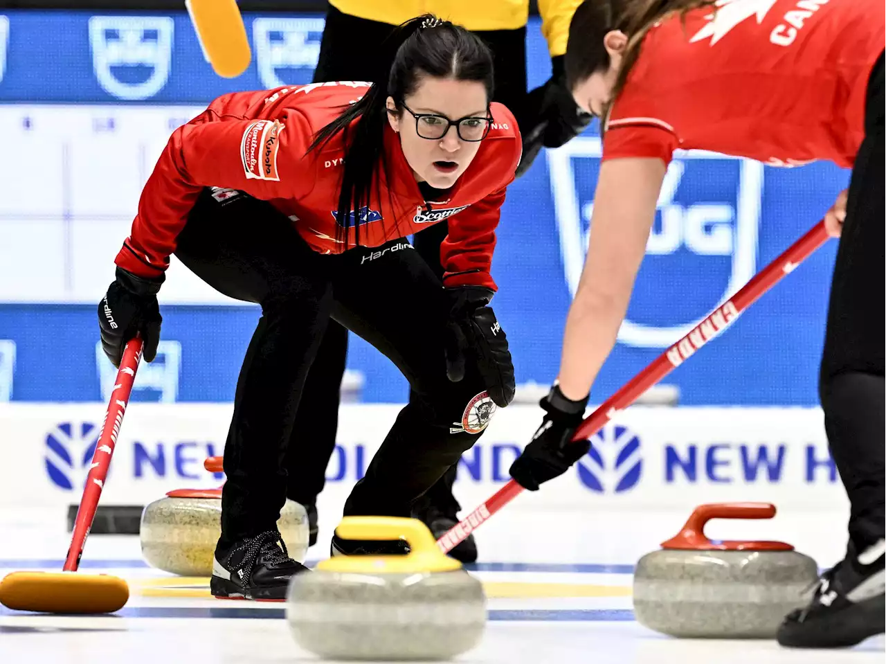 Canada downs Sweden to capture second straight world women's curling bronze medal