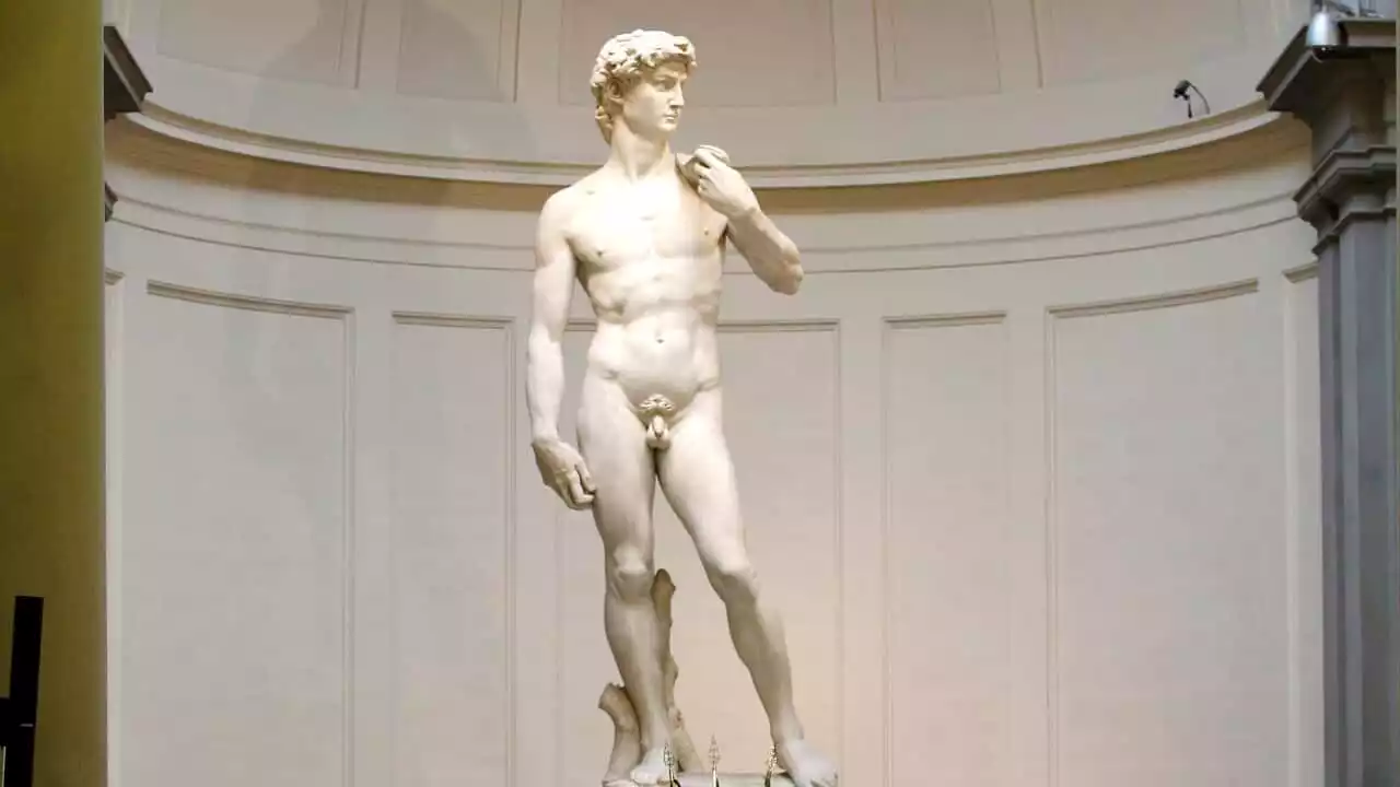 US principal claims she was forced to resign over Michelangelo’s 'pornographic' David statue