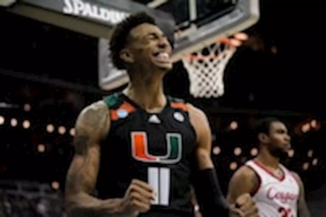 How to bet Sunday’s Elite Eight games: Miami can keep it close