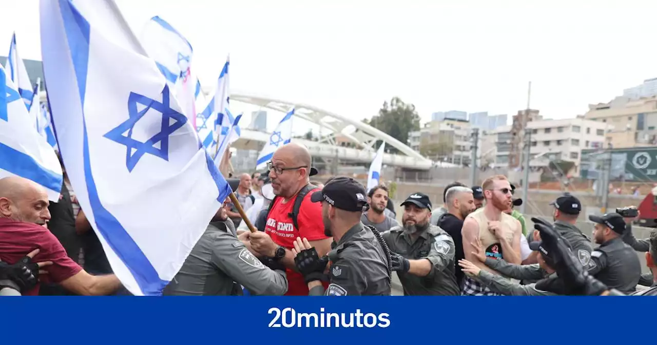 Netanyahu cede a la presión popular y da marcha atrás a su polémica reforma judicial