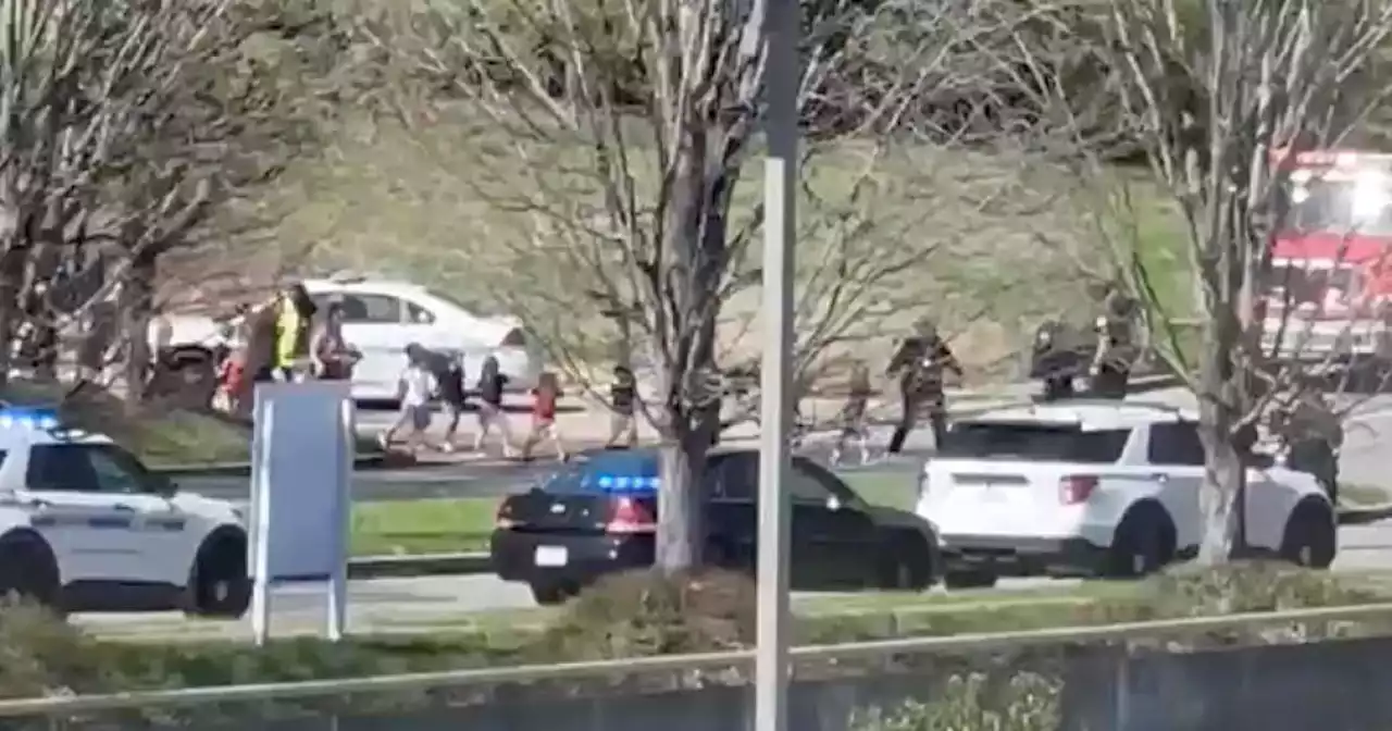 3 children, 3 adults killed in shooting at Nashville grade school; shooter dead