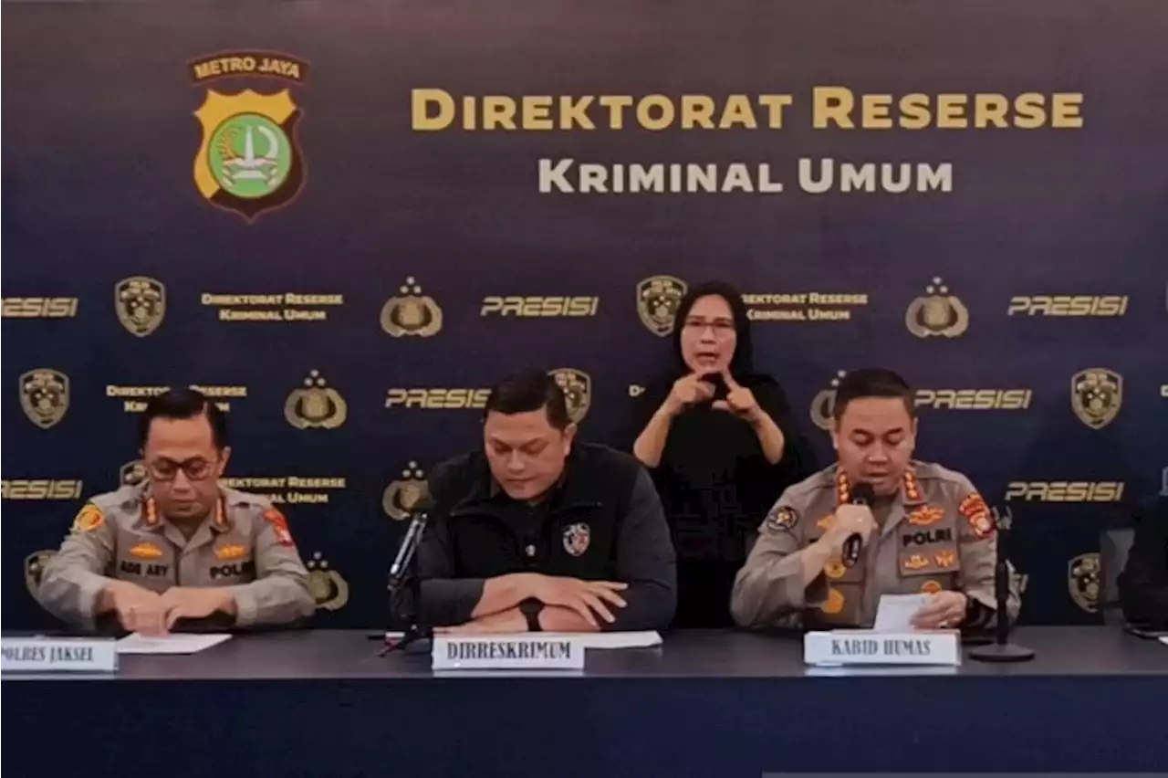 Polisi bongkar penipuan umrah dengan korban ratusan orang