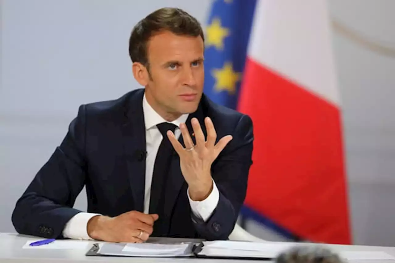 EN DIRECT - Emmanuel Macron accuse La France insoumise de vouloir 'délégitimer' les institutions