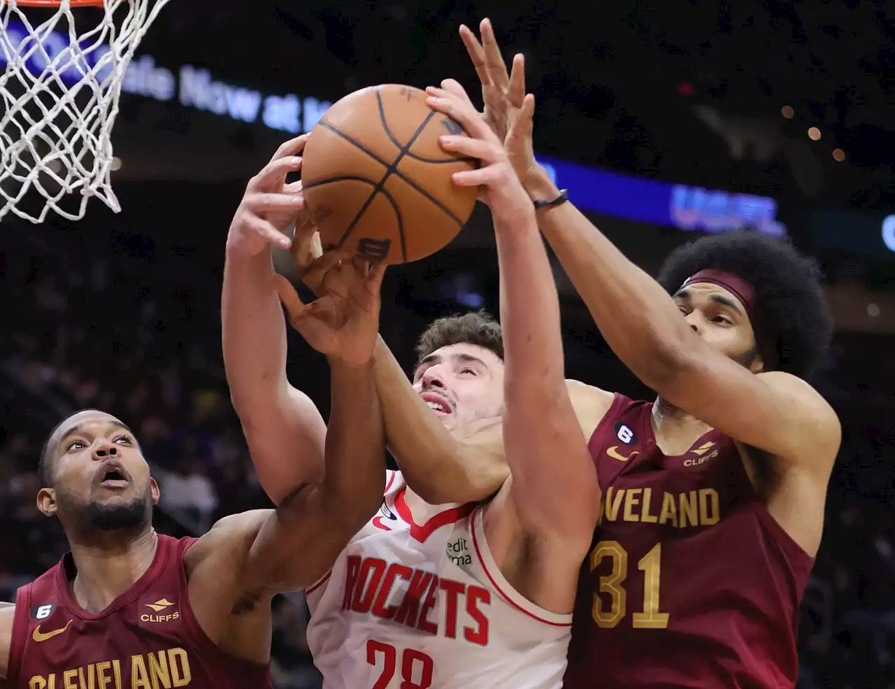 Jarrett Allen and Evan Mobley made game-changing plays as Cavs clinched playoff berth, showing a glimpse of their postseason potential