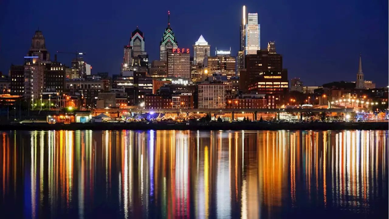 Philadelphia residents warned about chemical spill in river