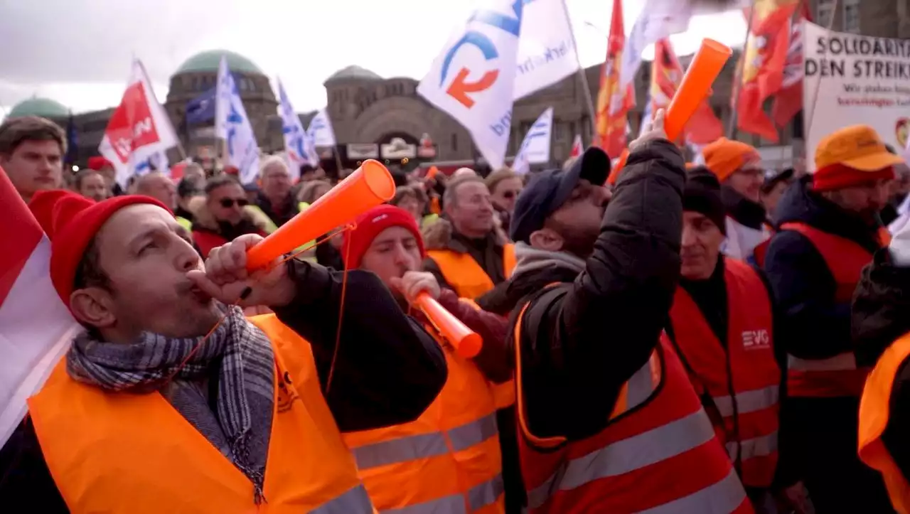 Tarifstreik in Deutschland: »Wir kommen einfach nicht mehr über die Runden«