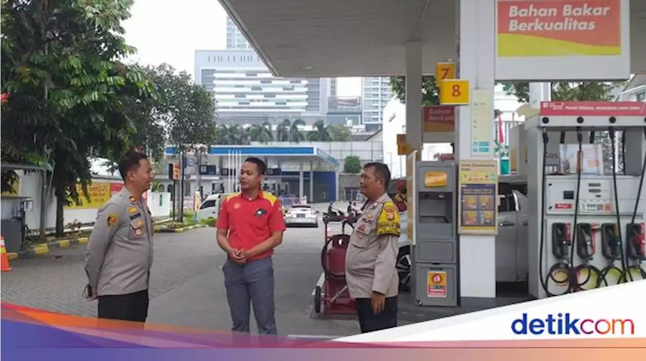 Polsek Mampang Patroli Minimarket, Imbau Warga Tak Lengah Parkir Motor