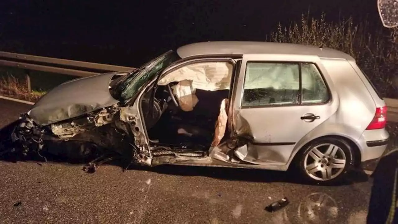 Unfall auf der B11: Kind und Erwachsene bei Ruhmannsfelden verletzt - idowa