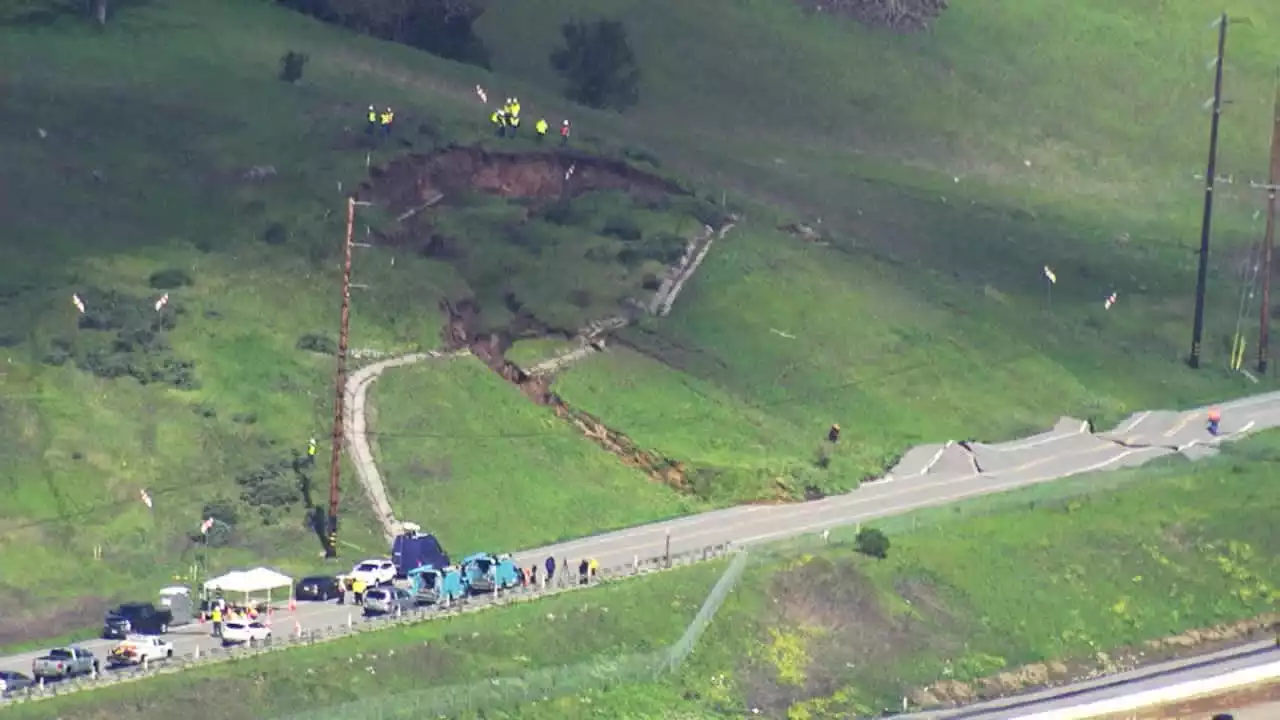 Southbound U.S. 101 fully reopen after gas line work