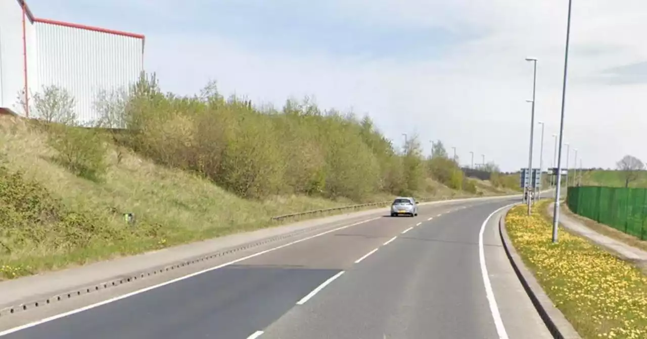 A639 Wakefield Road Leeds shut as lorry overturns - live updates