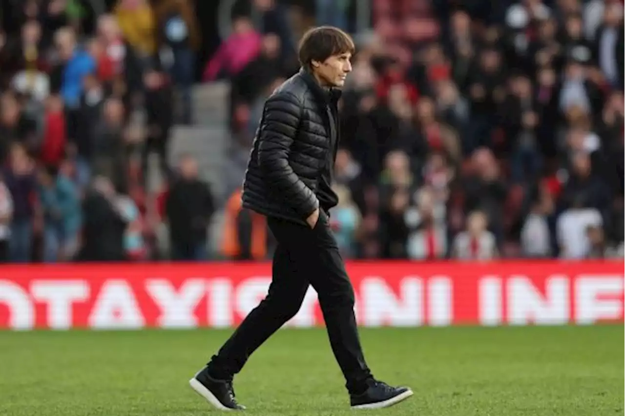 Conte Tinggalkan Spurs