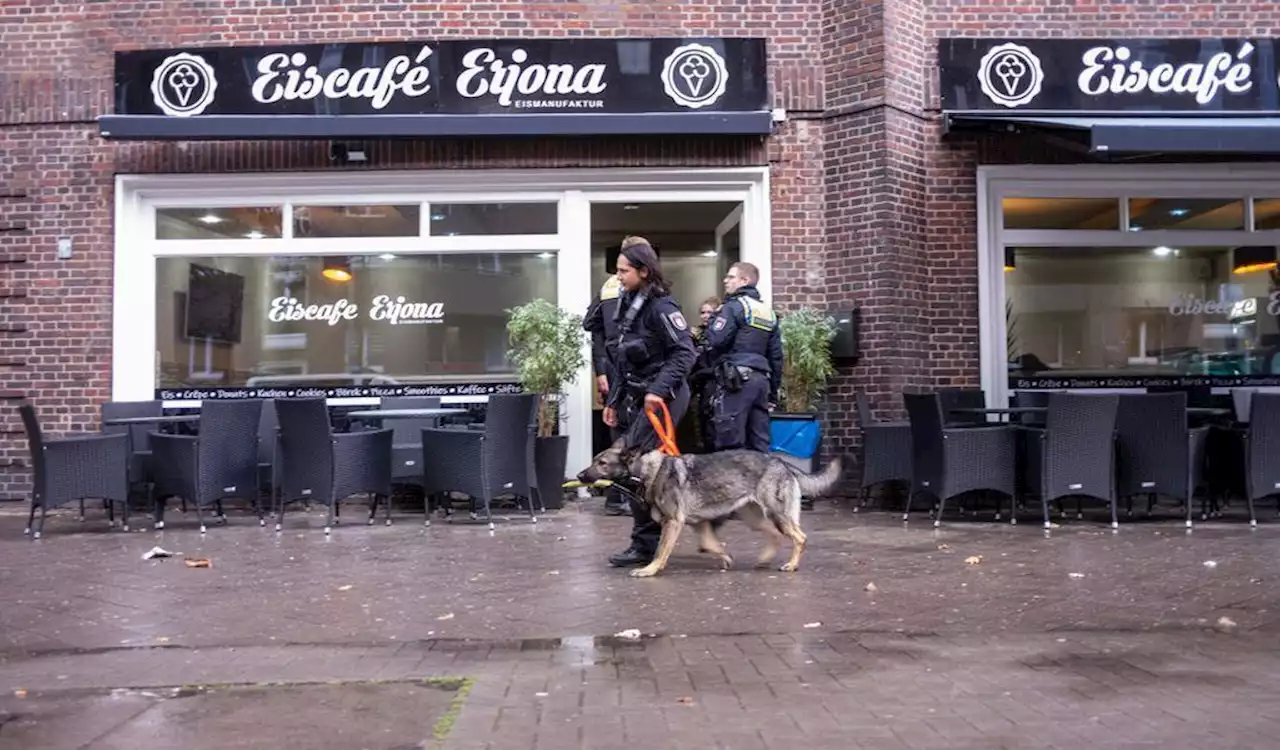 Nach Streit vor Eiscafé: Mann taucht mit Schusswunde in Hamburger Klinik auf