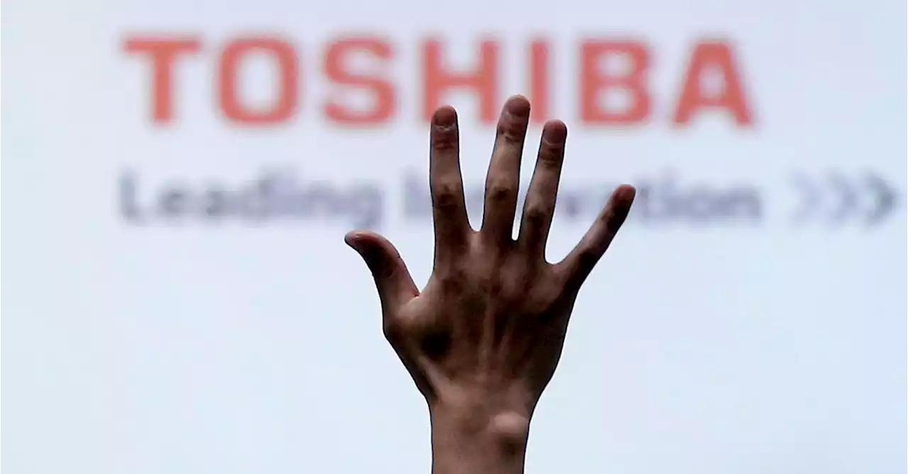 Analysis: The $15 billion scramble for Japan's Toshiba went from bang to whimper