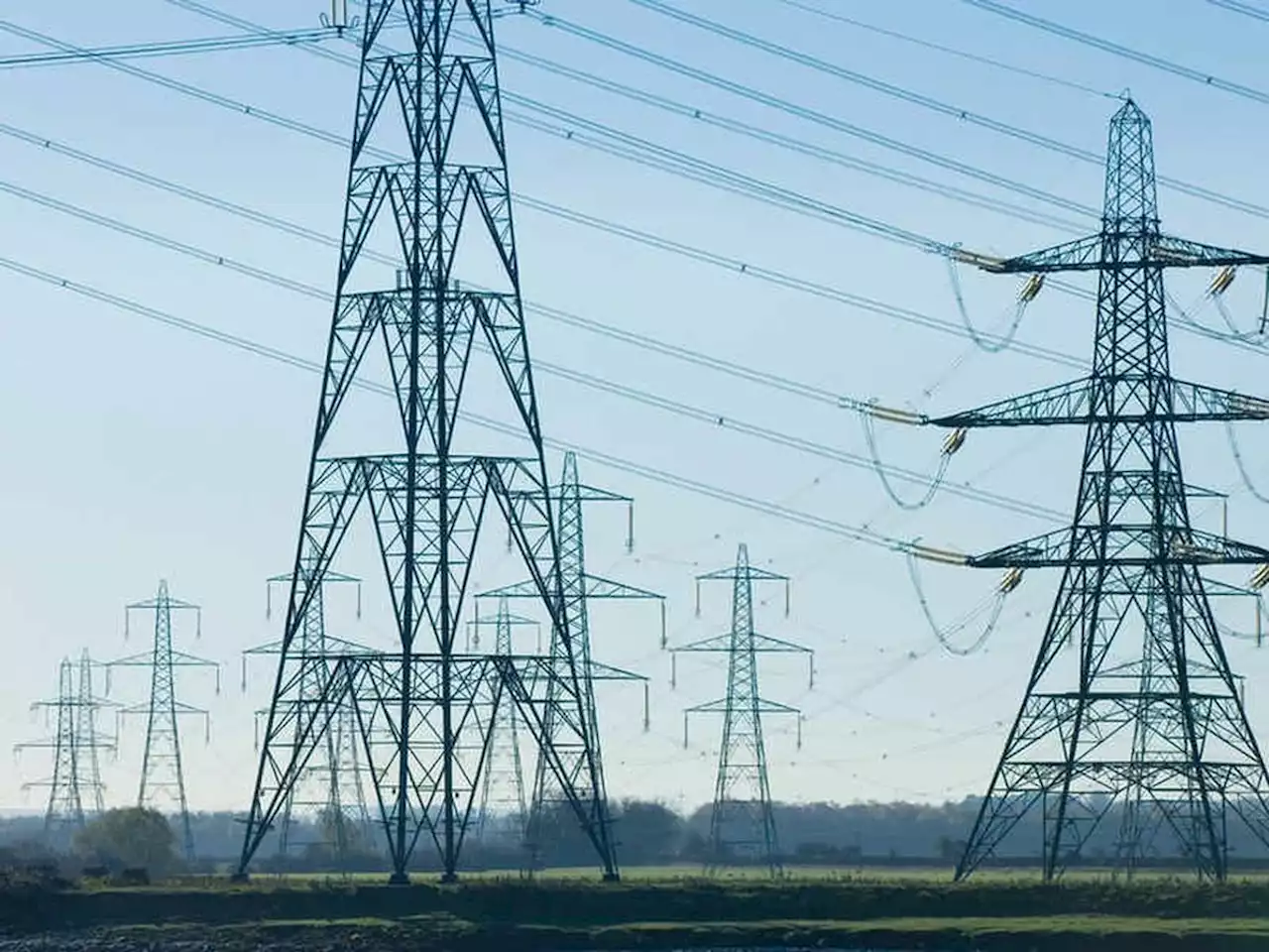 More than 100 homes in Telford hit by 'suspected blown fuse' power cut