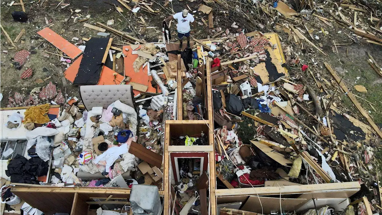 Recovery from deadly tornado proving tough in Mississippi, one of poorest states. Get the latest, plus photos of the devastation.