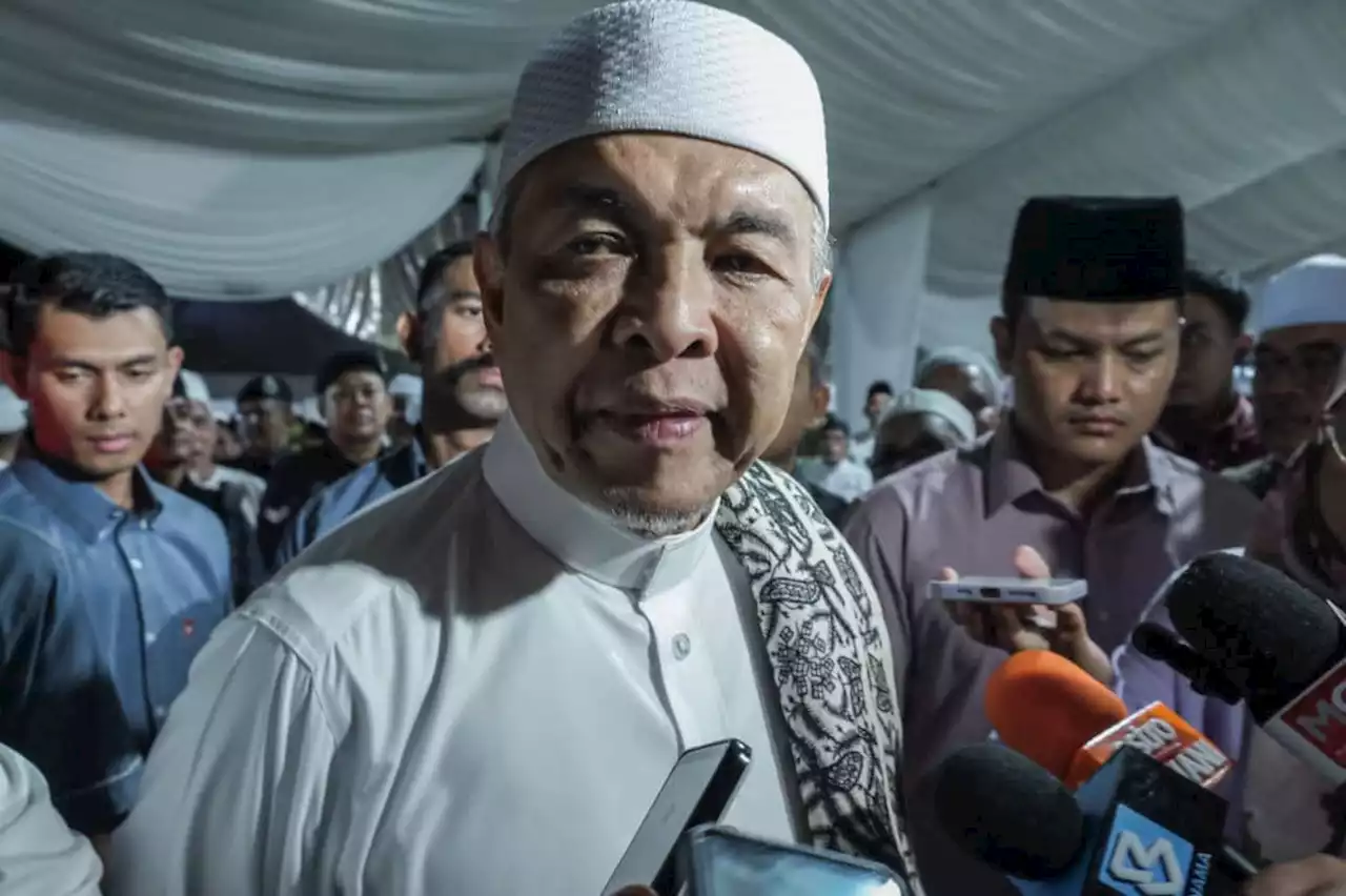 Rais diabsahkan Ketua UMNO Bahagian Tangga Batu - Ahmad Zahid