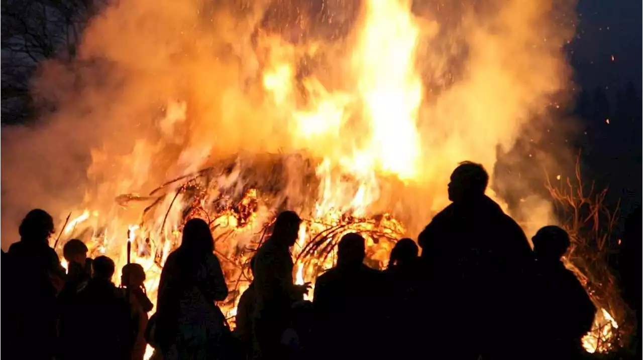 osterfeuer nach langer corona-pause