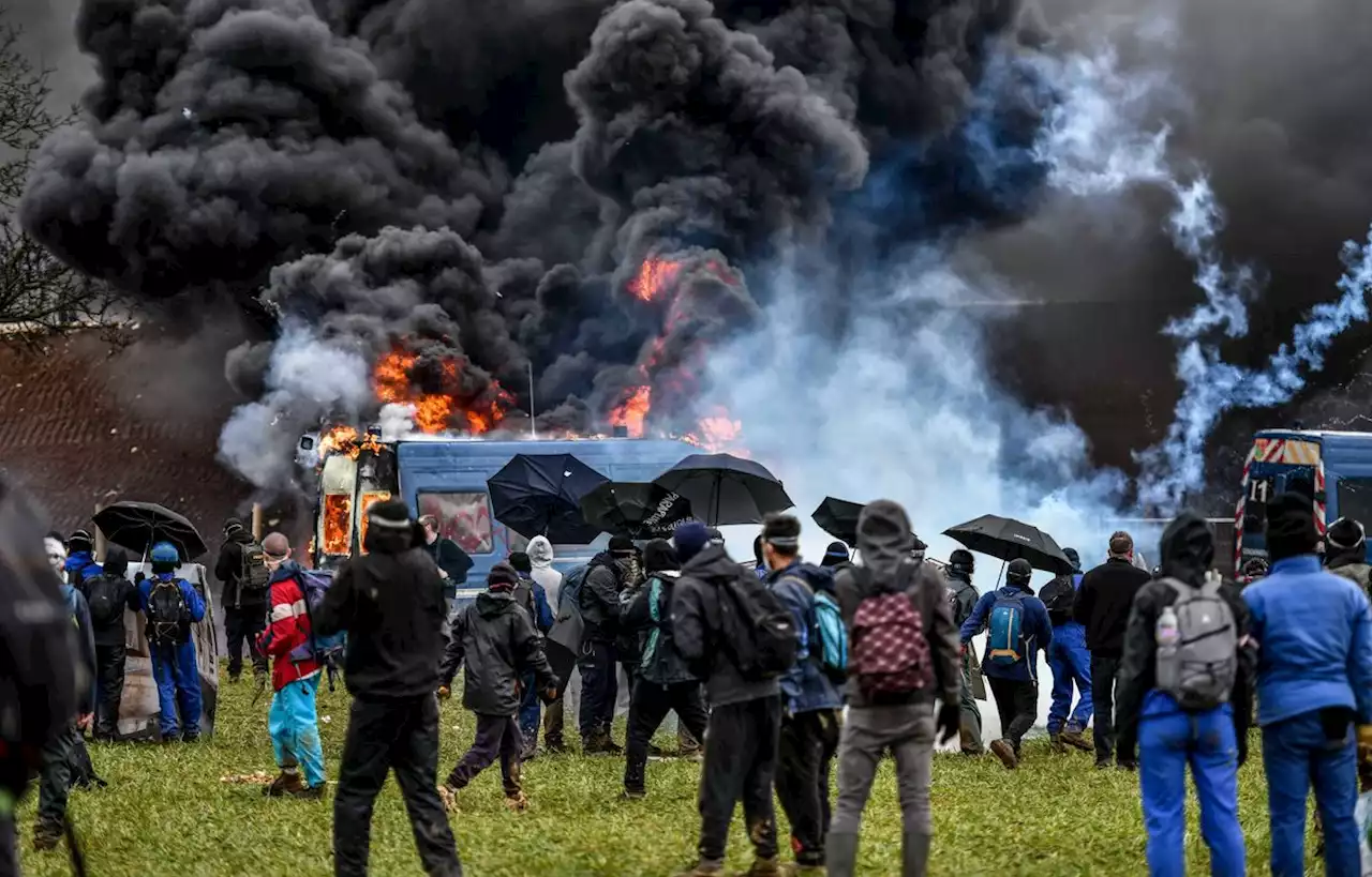 Les jours d’un des militants blessé à Sainte-Soline ne sont plus en danger