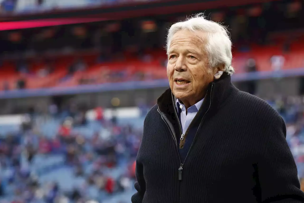 Patriots owner Robert Kraft campaigns against antisemitism