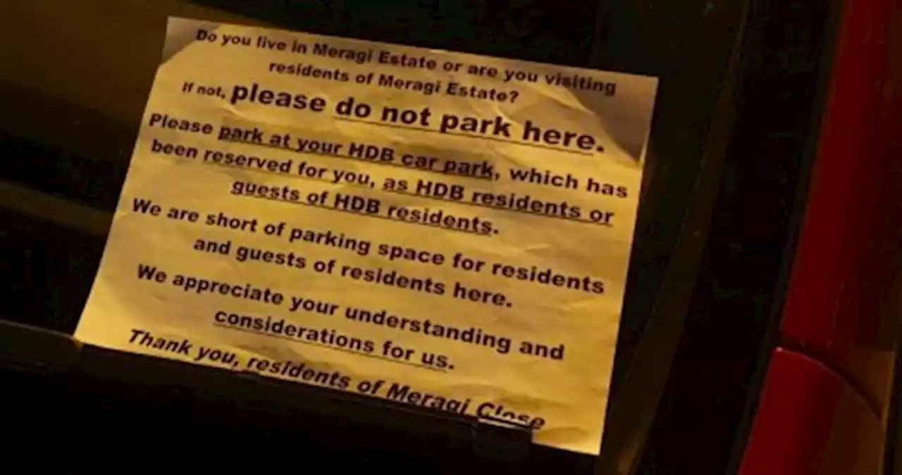 'Park at your HDB carpark': Residents at Meragi Close leave notes on cars