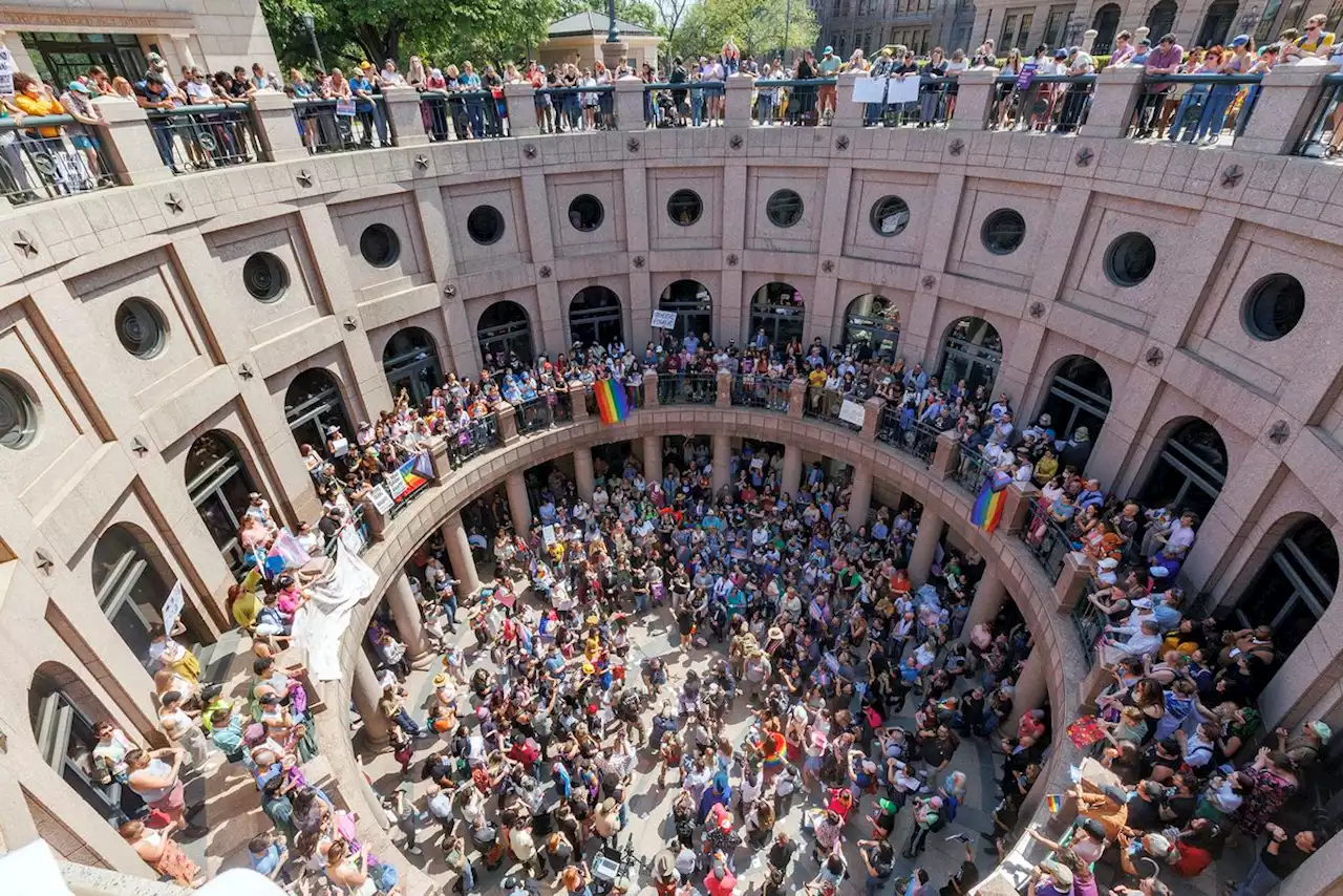 Fight for Our Lives Rally at the Texas Capitol - 1 of 37 - Photos - The Austin Chronicle