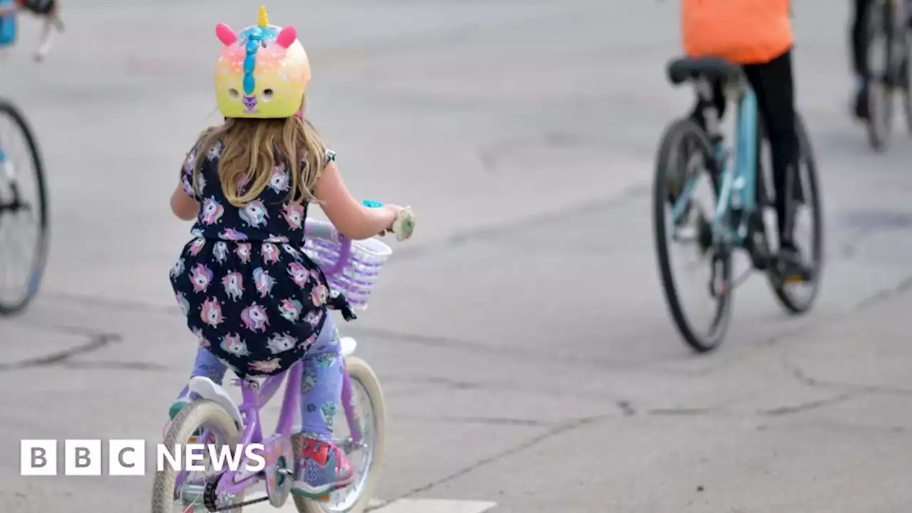 School cycling scheme funding axed in Northern Ireland