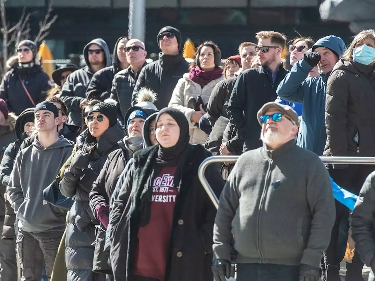 'We all stand together': City rallies at Edmonton police regimental funeral