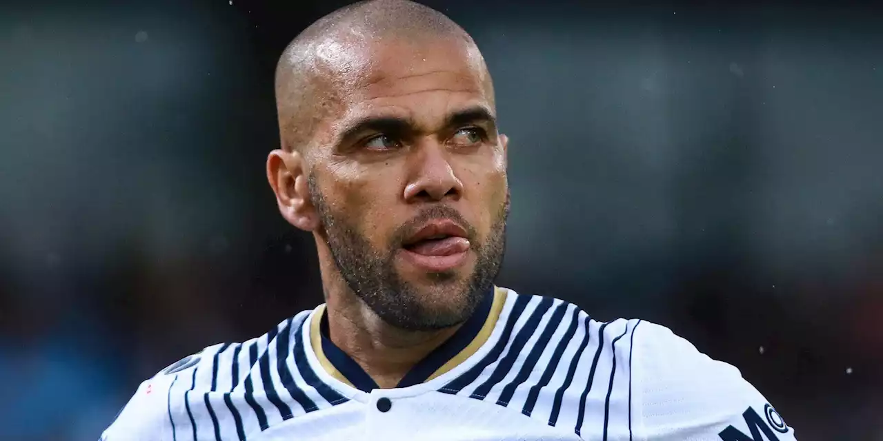 Dani Alves e il traffico segreto creato in carcere: è scandalo in Spagna