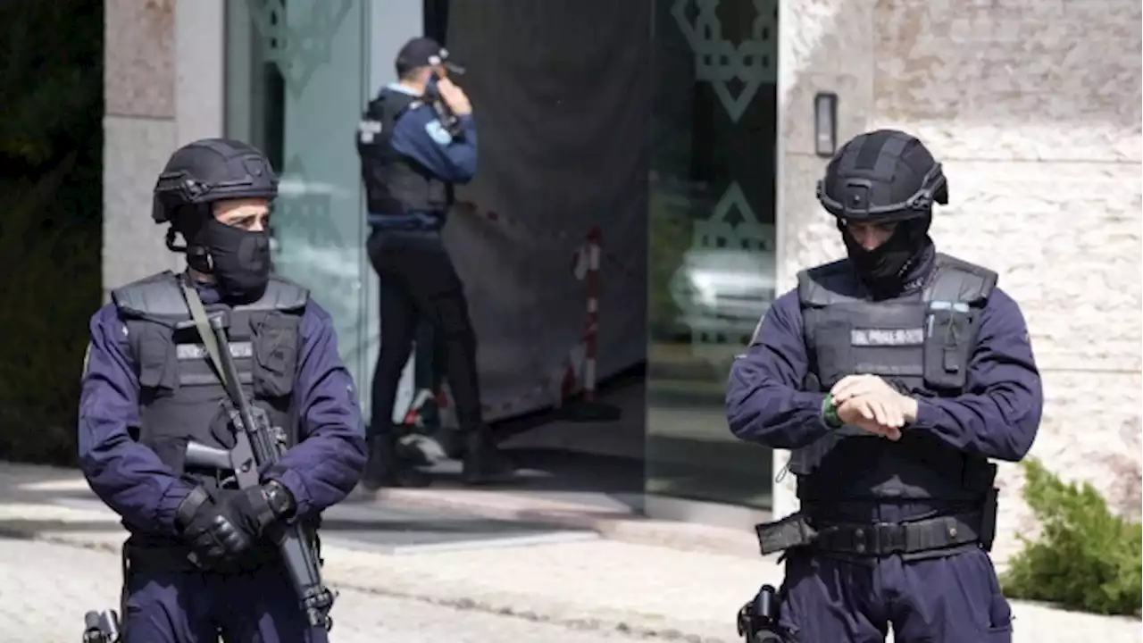 Portugal: 2 dead, several injured in Muslim centre stabbing