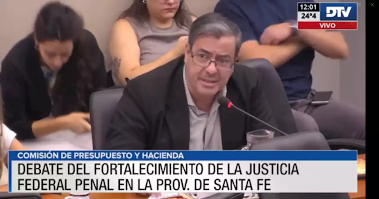 Presupuesto y Hacienda aval� el proyecto que busca fortalecer la justicia penal en Santa Fe