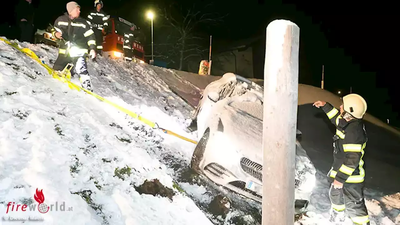 Vbg: Pkw in Viktorsberg von schneebedeckter Fahrbahn auf Spielgerät einer Schule gerutscht