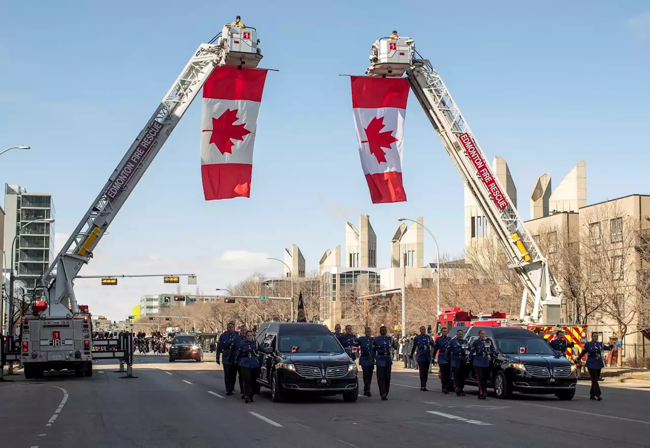 Edmonton police hold funeral for two officers killed by teen