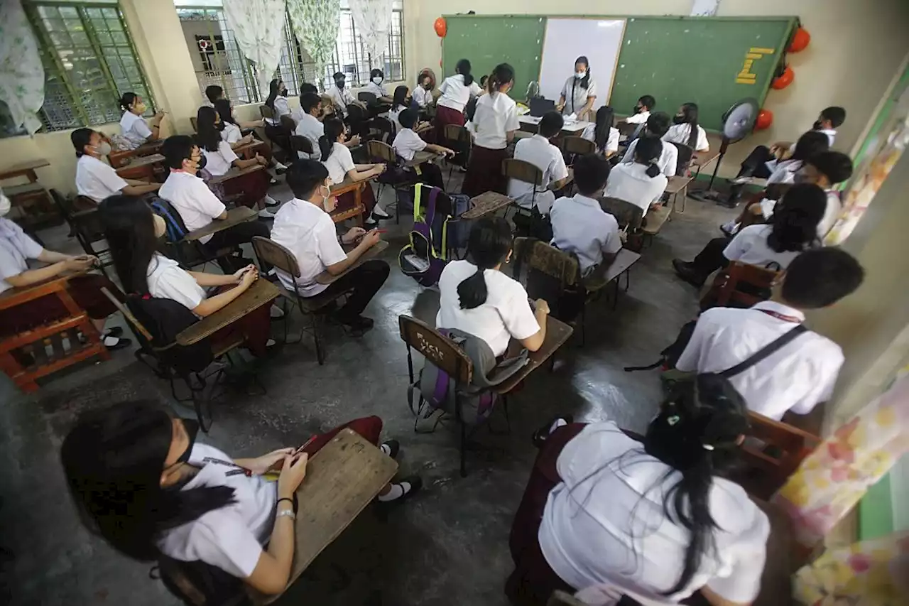 DOH to public schools: Open classroom windows, give time water break