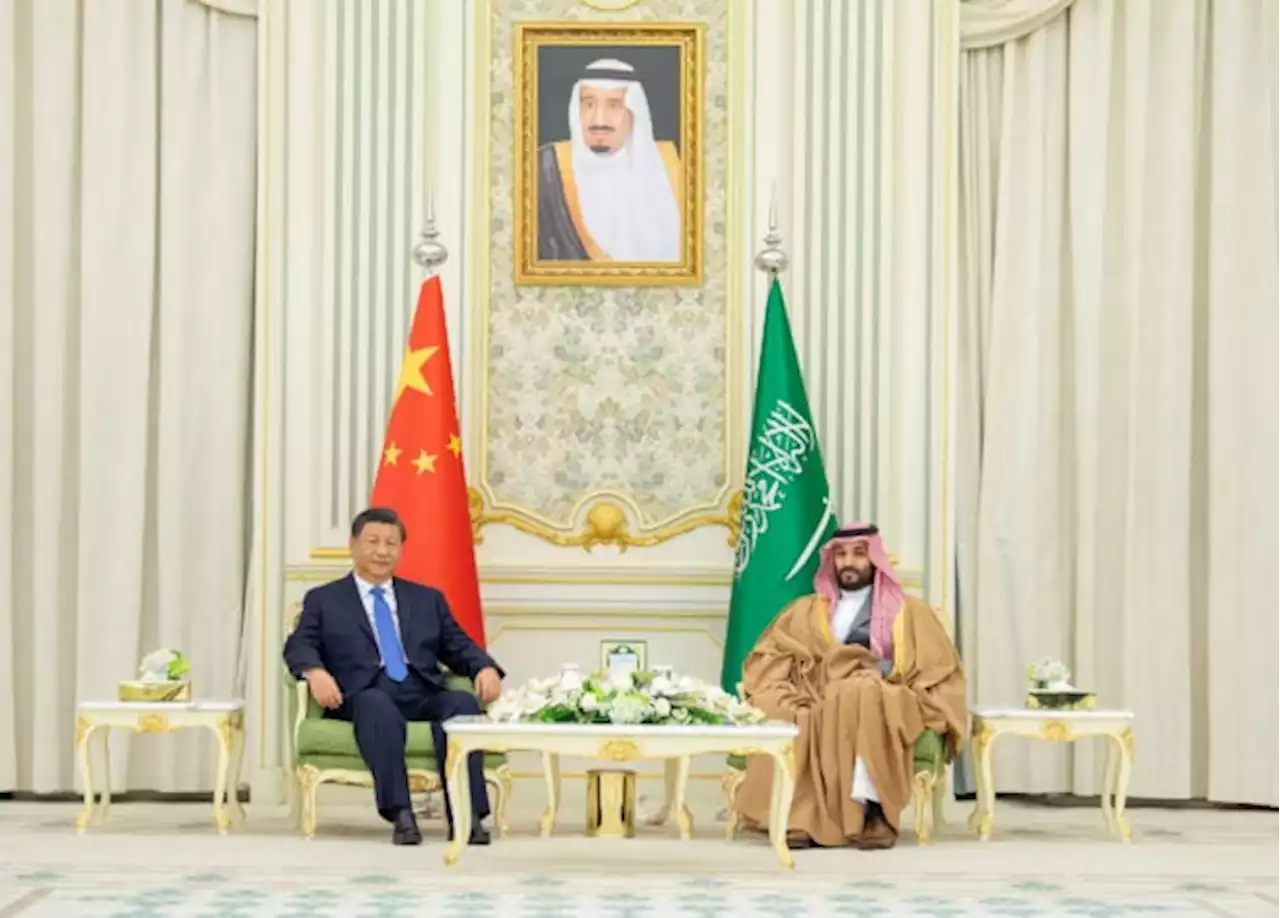 China’s Xi speaks with Saudi crown prince, supports Saudi-Iran talks