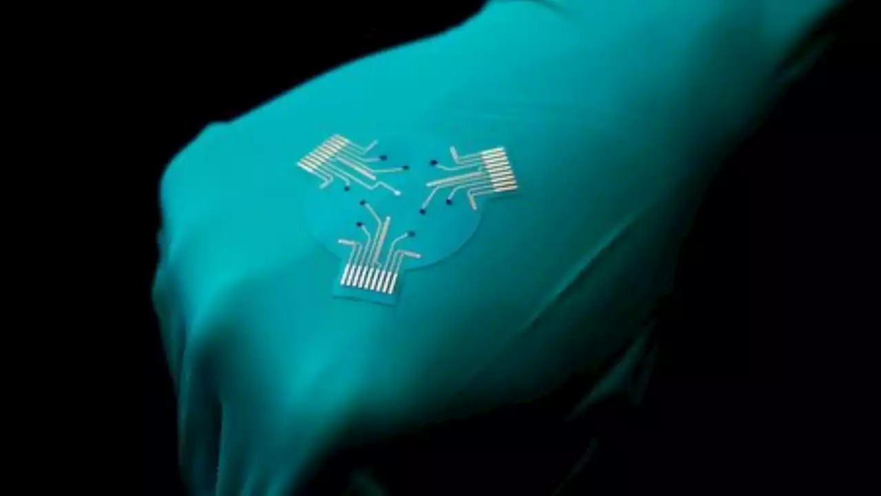 New ‘smart’ bandages can monitor and medicate chronic wounds