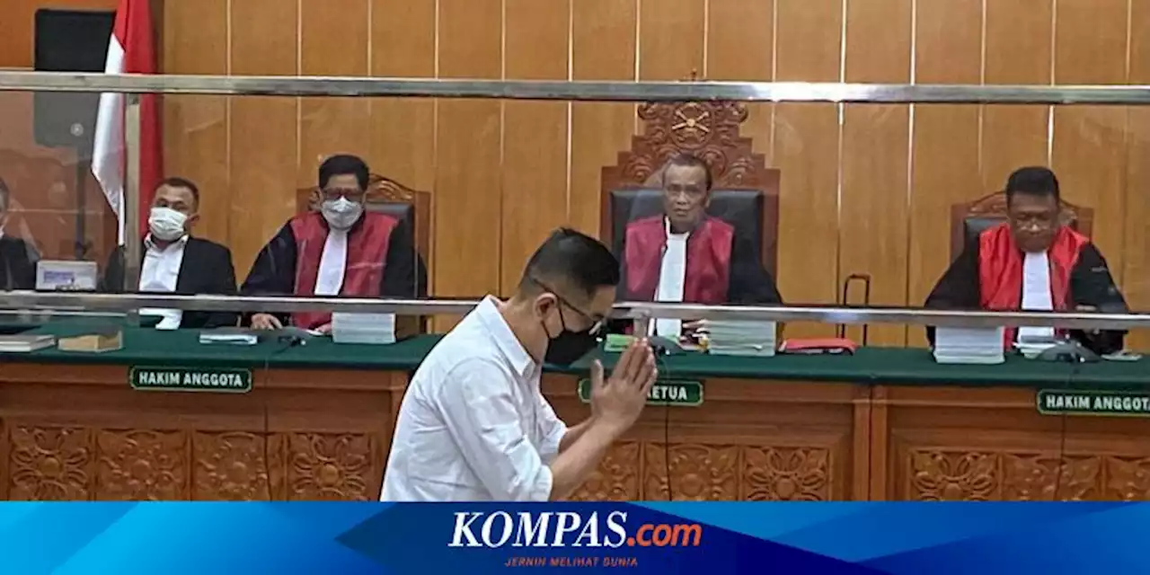 Saat AKBP Dody Dituntut 20 Tahun Penjara dalam Kasus Sabu Teddy Minahasa, Sang Ibu Menangis Sesenggukan