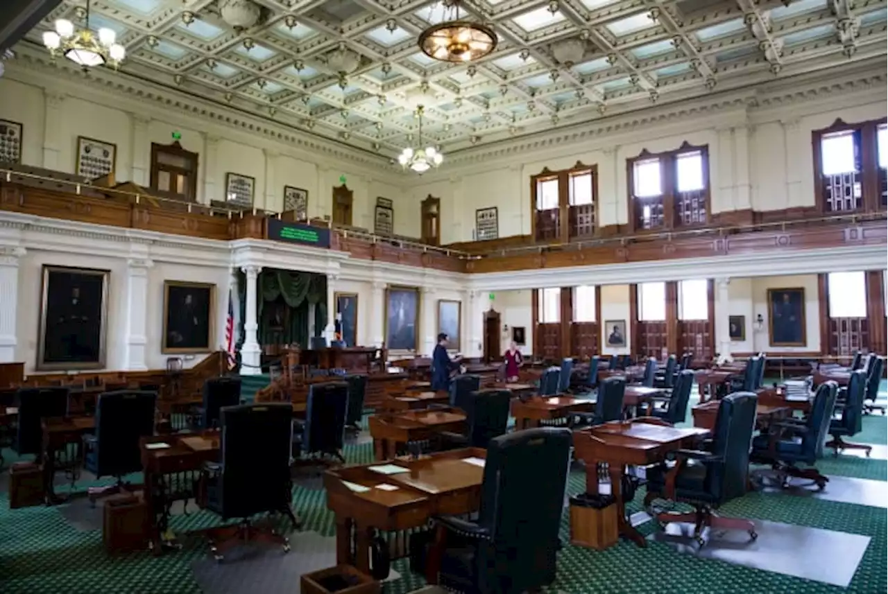 Texas Senate budget writers propose billions for teacher raises, lower property taxes and water projects