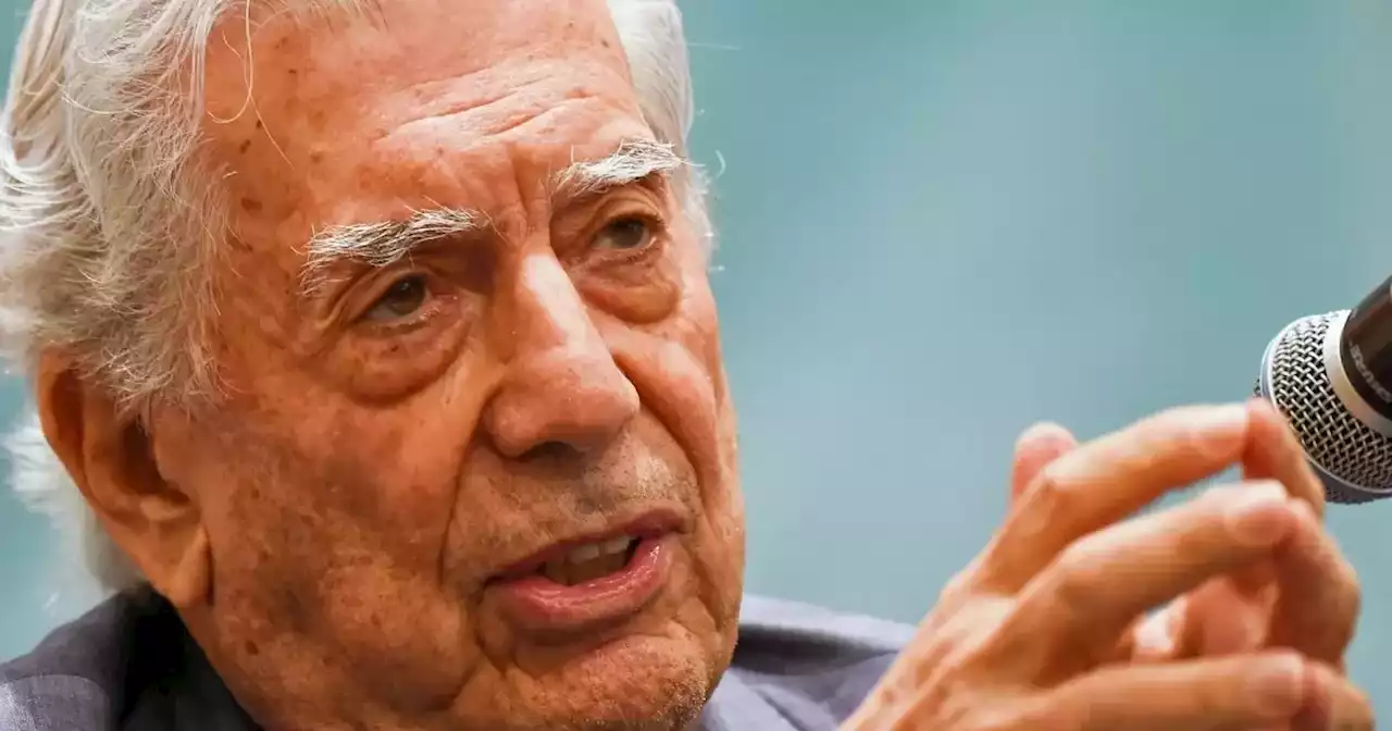 Mario Vargas Llosa, el octogenario de los cuentos, amores y polémicas