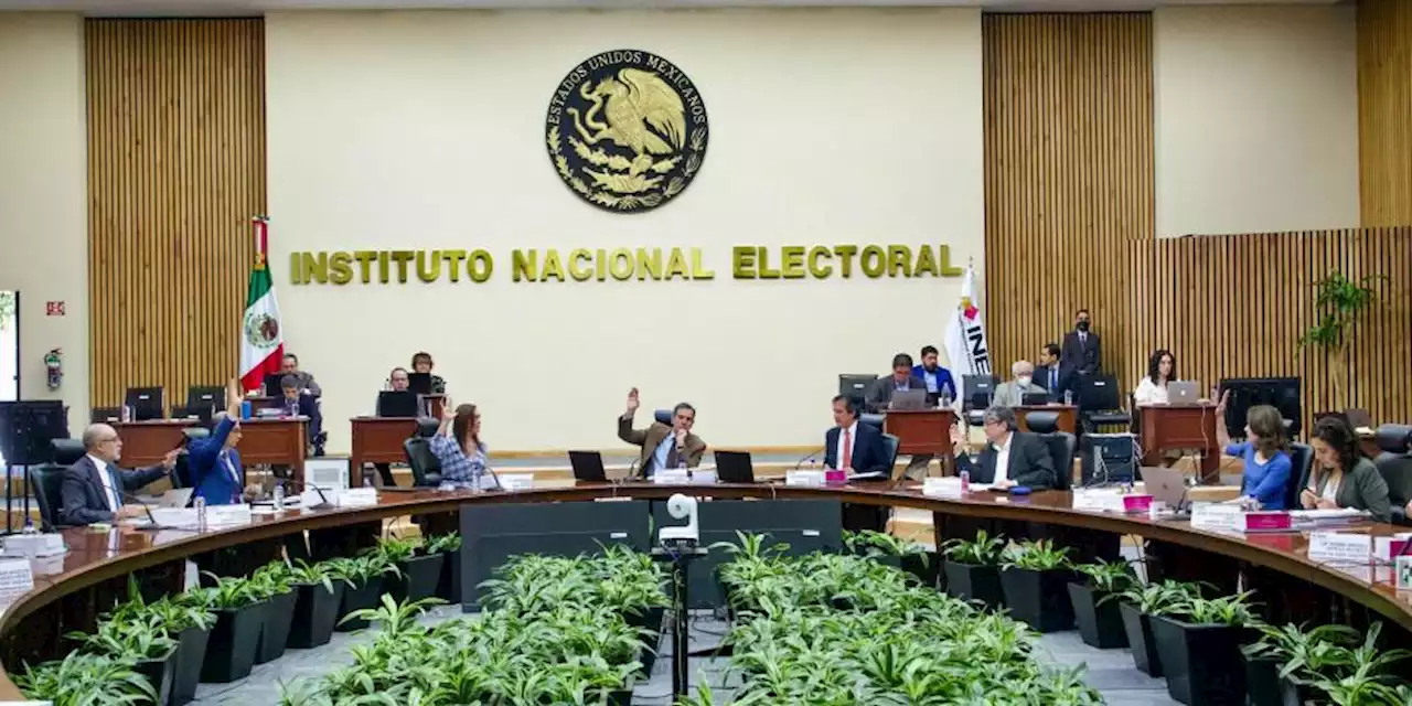 INE frena acciones para implementación del Plan B electoral