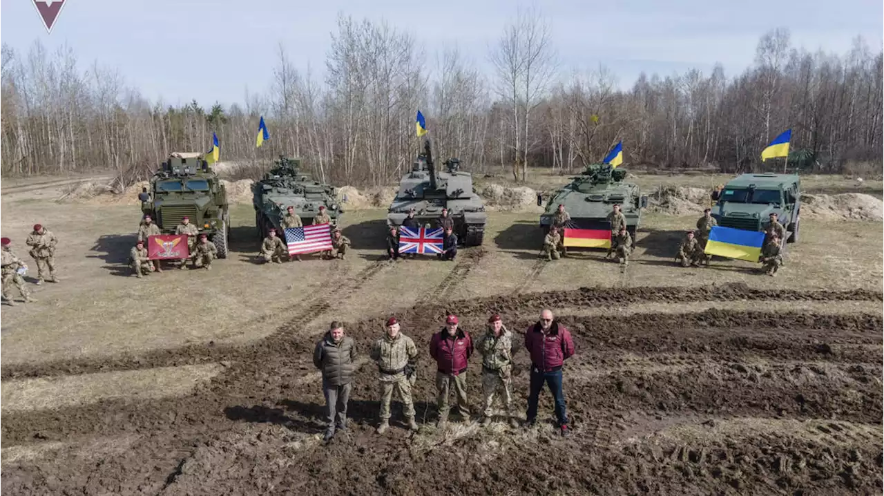 'Masterpiece of off-road martial art': Ukraine defence chiefs hail arrival of British Challenger II tanks