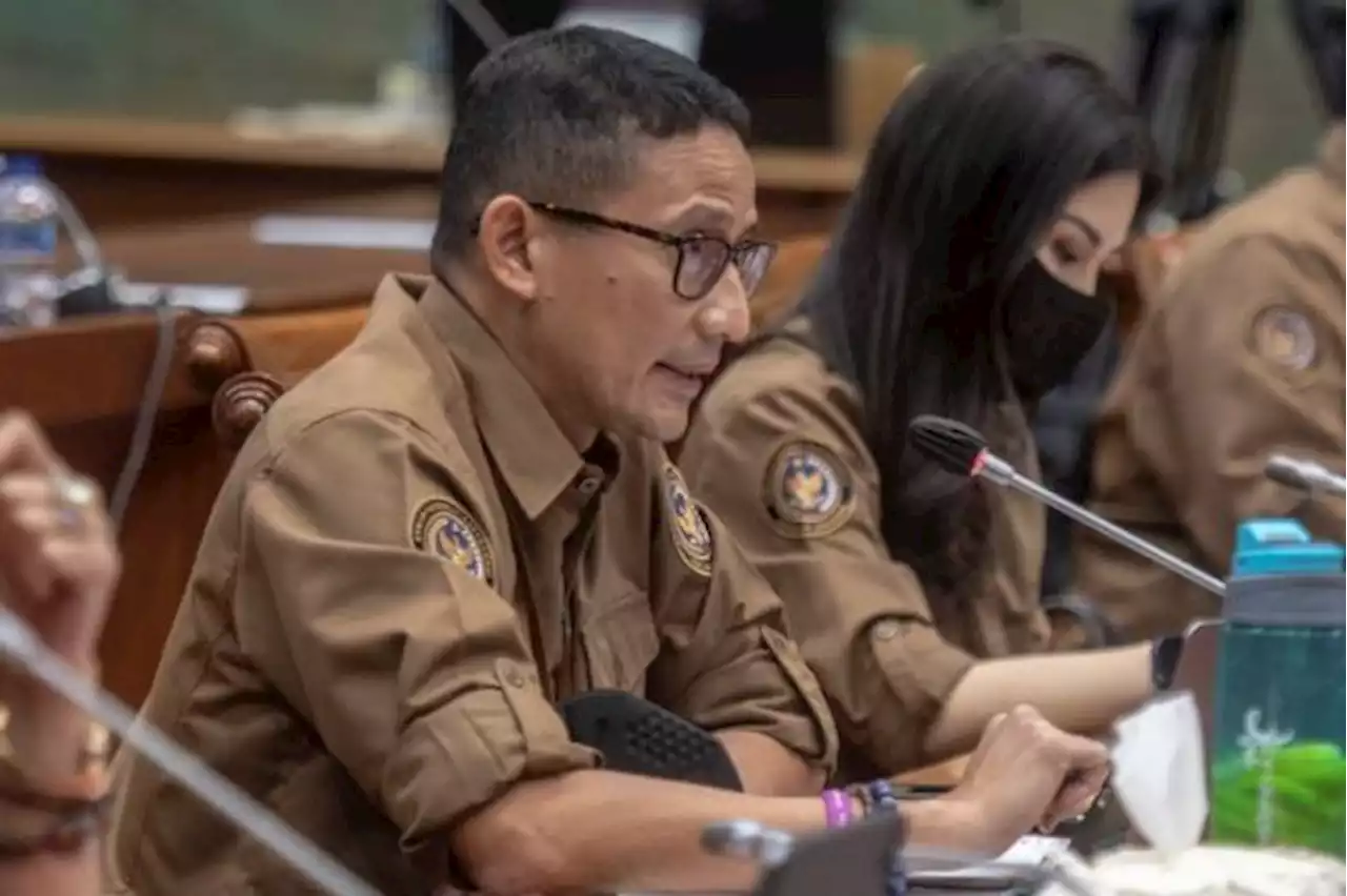 Sandiaga Siapkan Strategi Antisipasi Lonjakan Wisatawan saat Libur Lebaran