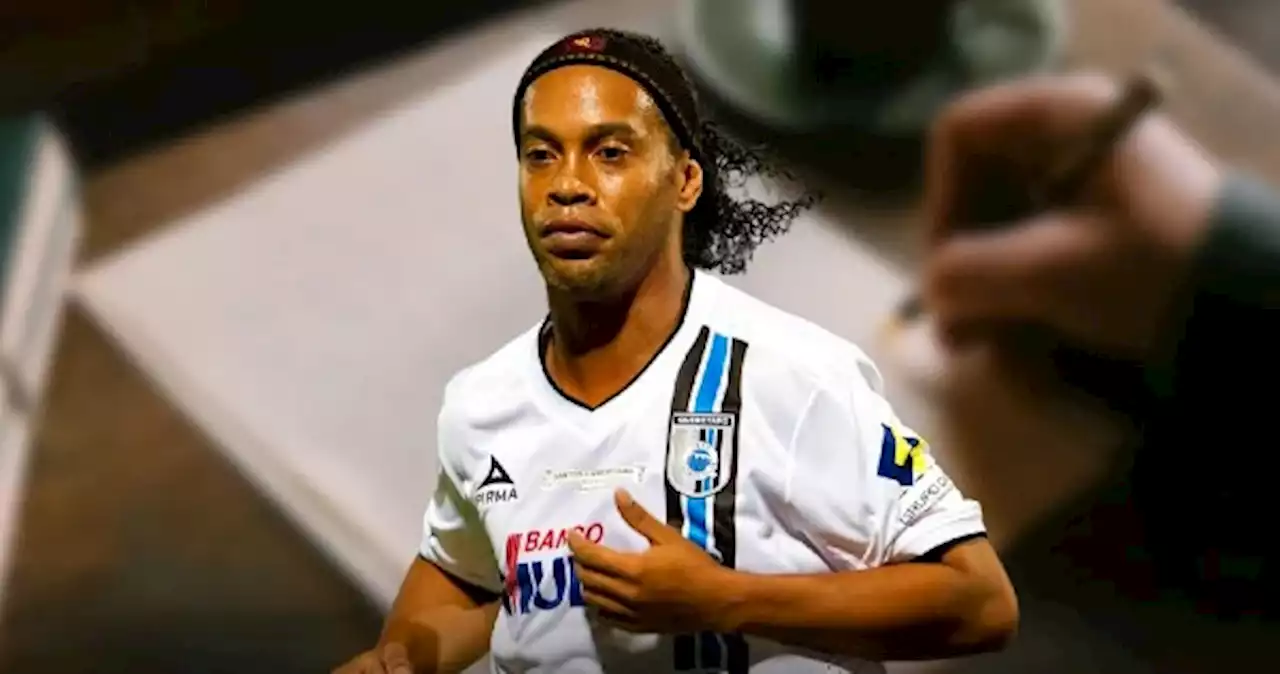 La carta que 'convenció' a Ronaldinho para volver a Querétaro