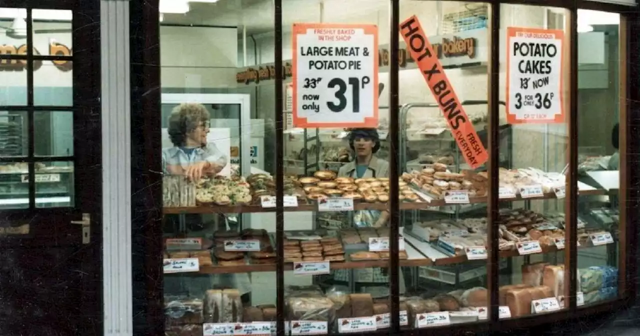 Window shop and stroll down Manchester's King Street in the 1980s