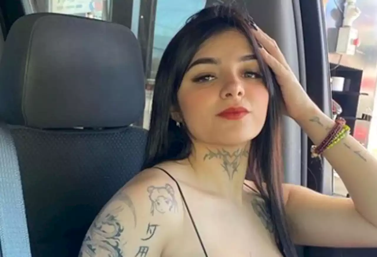 Karely Ruiz regala PlayStation 5 a joven por su cumpleaños y así lo muestra en redes