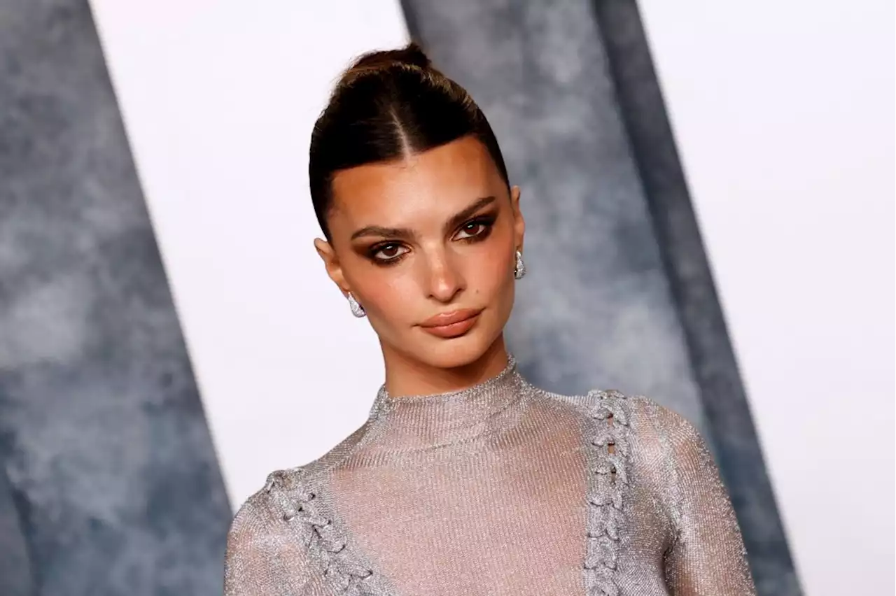 Emily Ratajkowski accused of betraying pal Olivia Wilde with Harry Styles makeout session