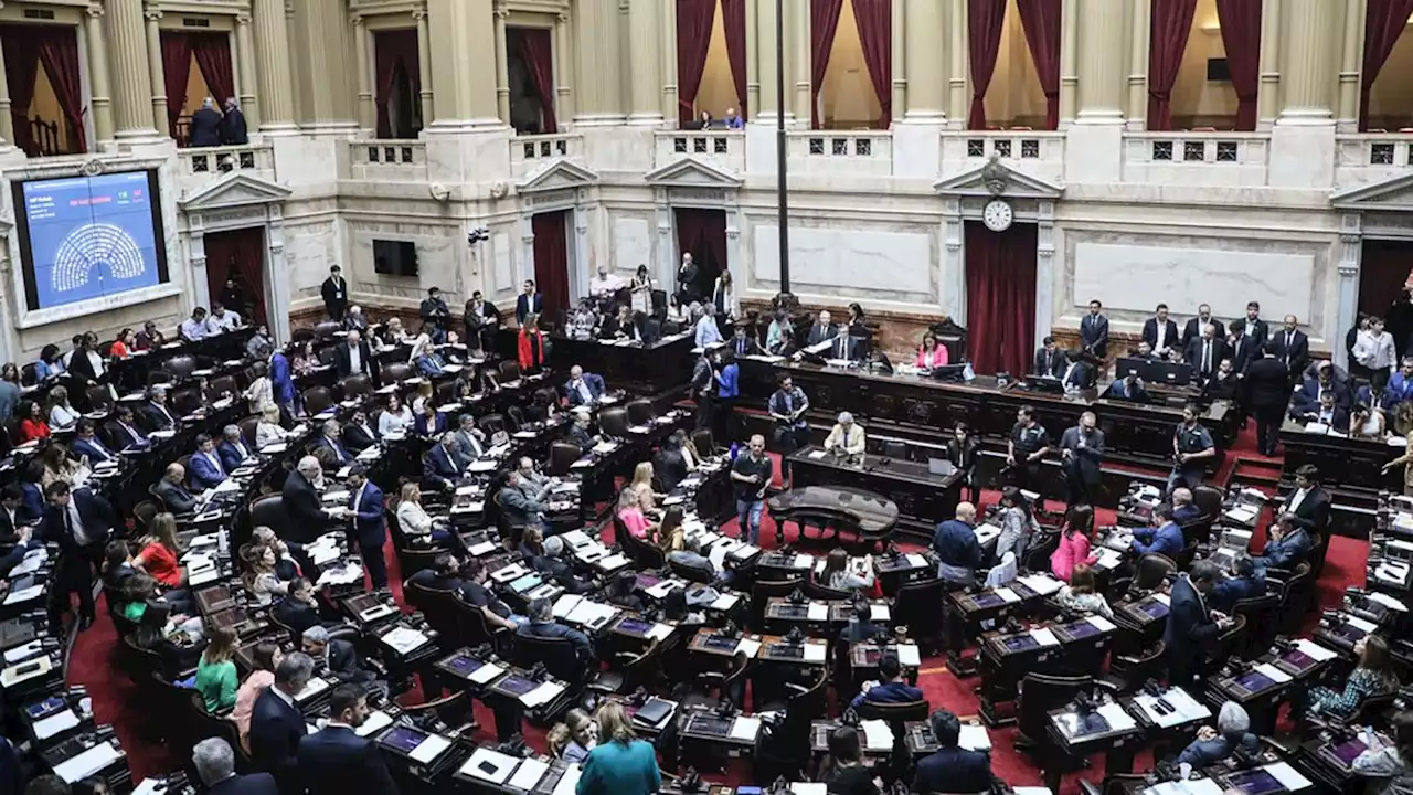 Primera sesión en Diputados: rindieron homenajes a las islas Malvinas y los Derechos Humanos