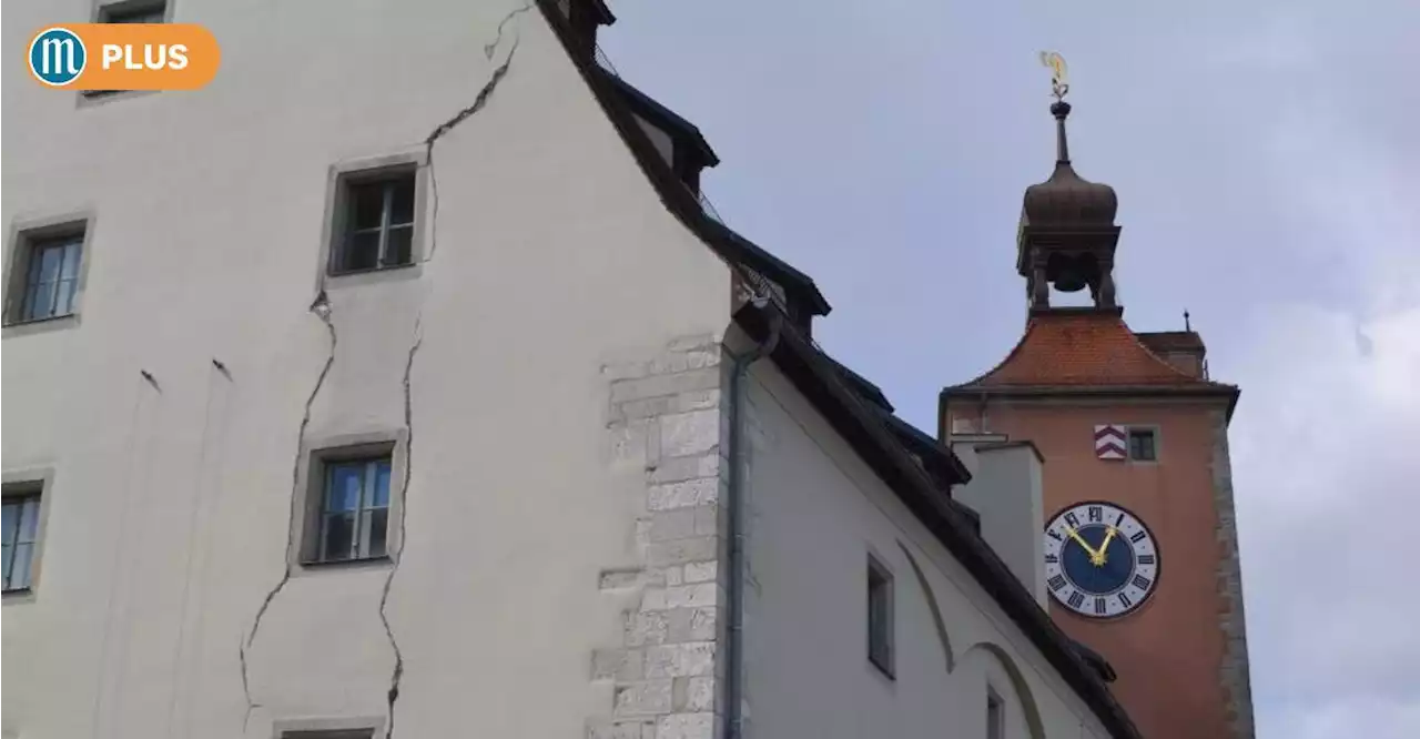 Wegen Rissen in der Mauer: Sorge um den Salzstadel in Regensburg